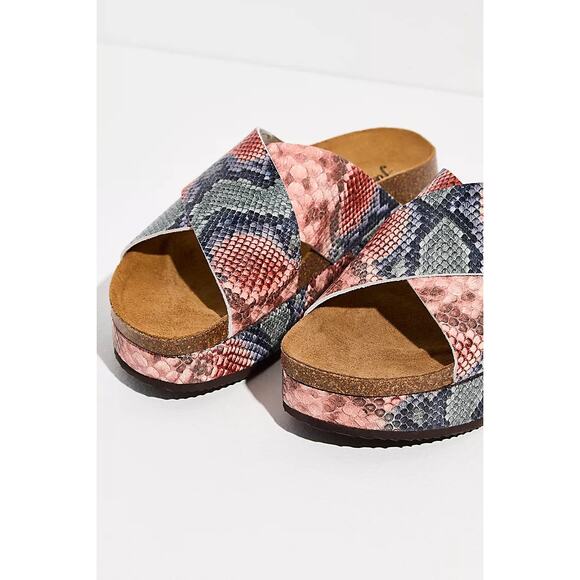 Free People Sidelines Sandals Size 38 or 7.5 Candy Pink Blue Flatform Boho - Picture 3 of 13